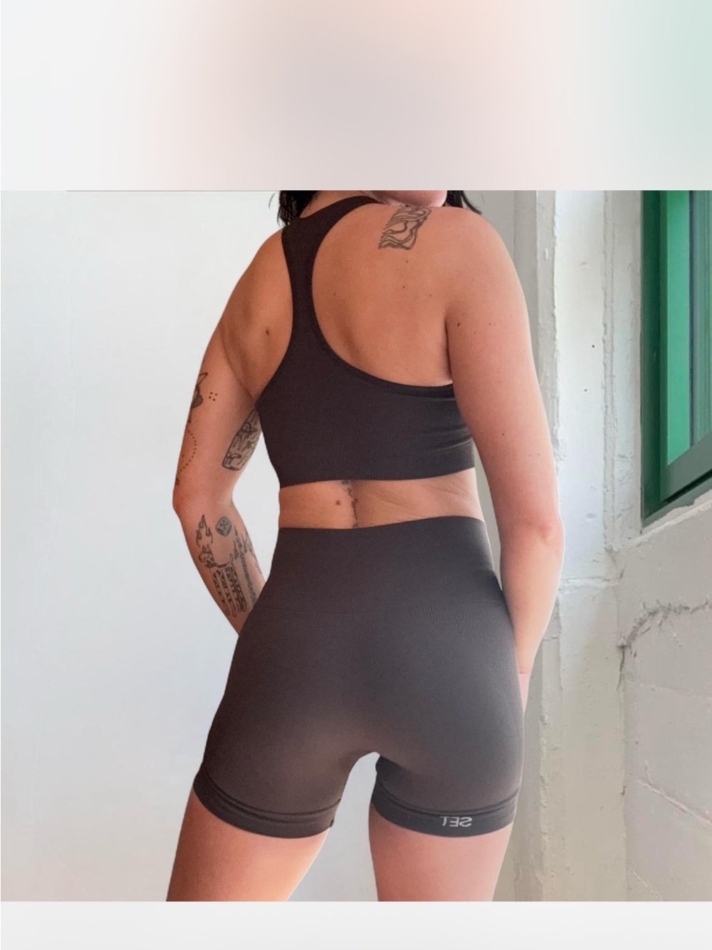 SET ACTIVE Sculptflex®

Power Shorts brown size medium